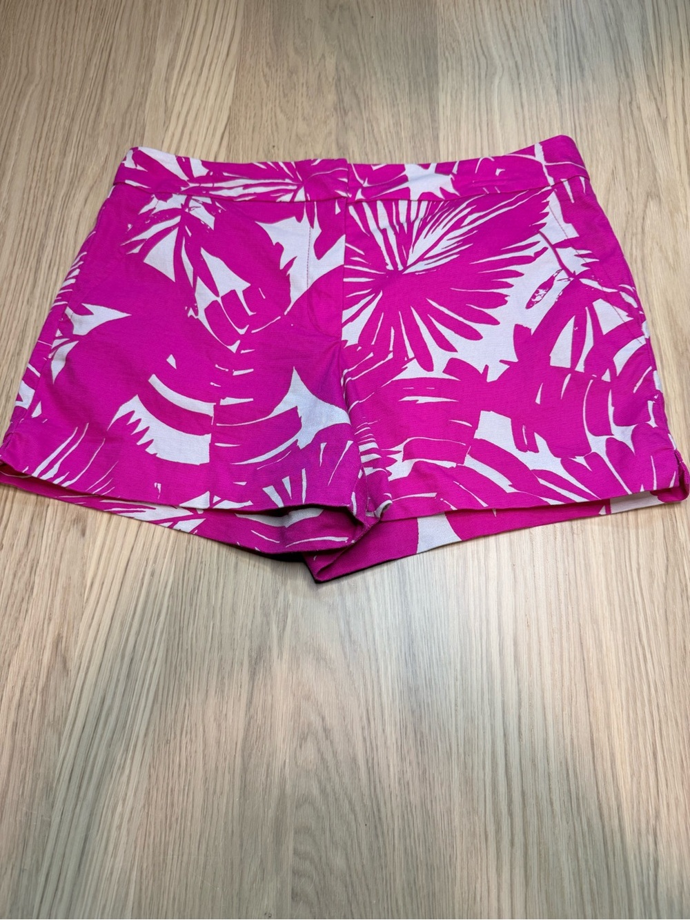 TRINA TURK Womens Pink Cream Palm Trees Resort  Casual Preppy Shorts Size 8 - Picture 11 of 11